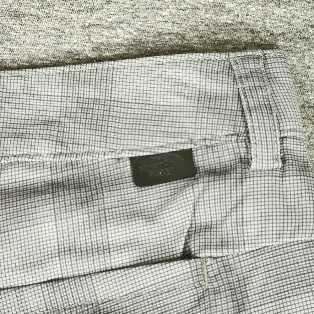 NorthFace Plaid Short 40 Men Nylon Flat Front Gray 9" Preppy Performance Stretch - Picture 12 of 12
